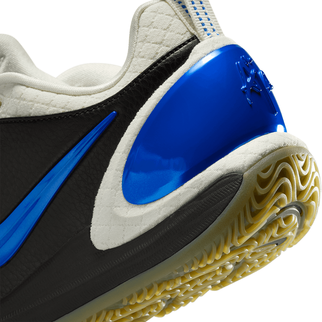 Nike A'Two "Standing Ovation" - IH1138-001
