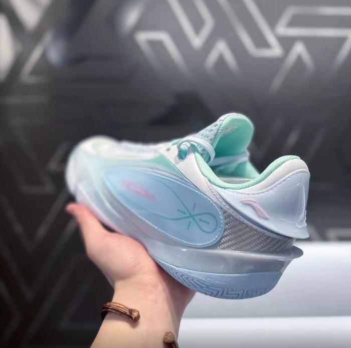 Li-Ning Way of Wade 808 5 Ultra "Oxygen" - ABAV015-25