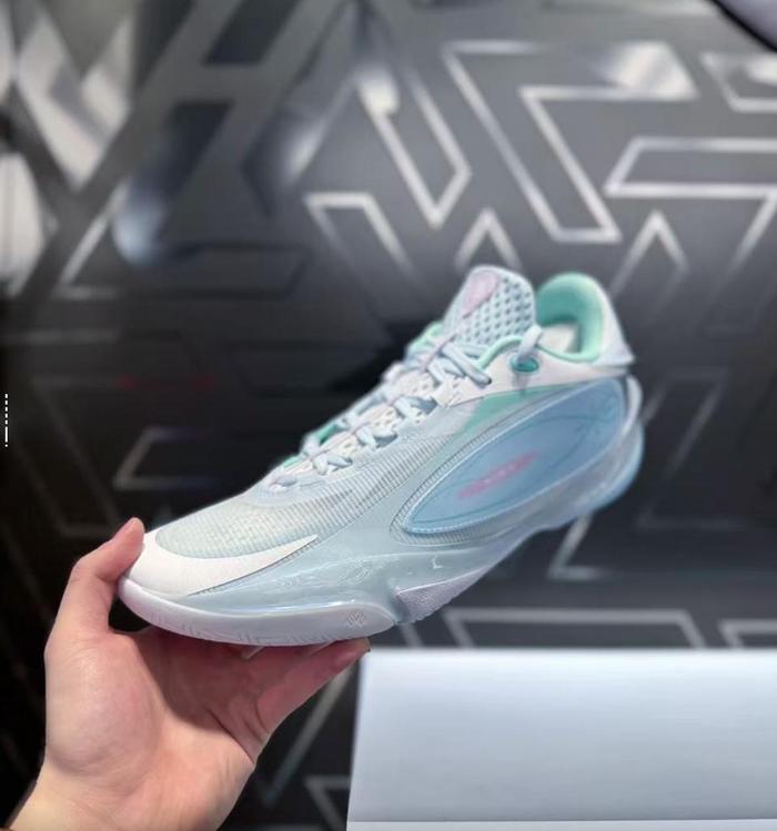 Li-Ning Way of Wade 808 5 Ultra "Oxygen" - ABAV015-25